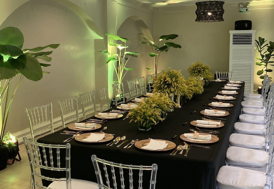 Farmers-Room_dressed1-1